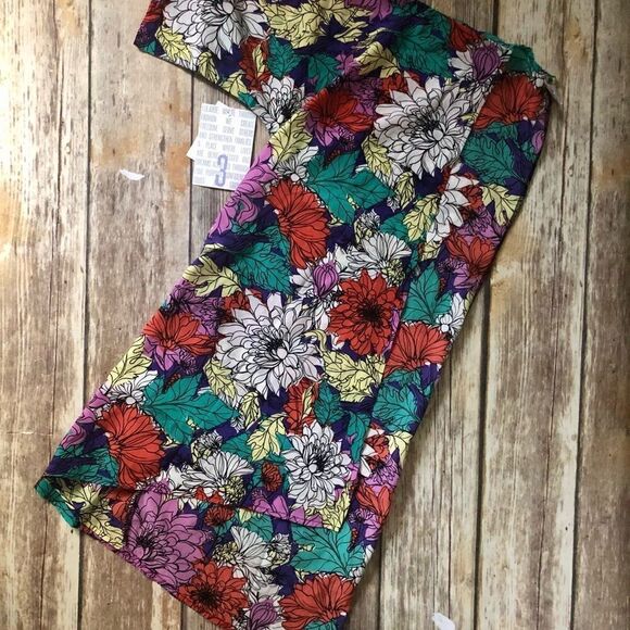 Lularoe Bianka Kimono kids 10/14 or 2-6 women’s - Picture 2 of 5